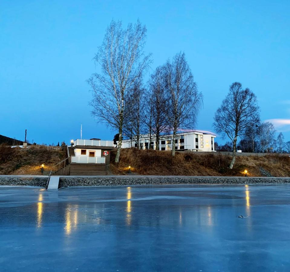 Hurdalsjoen Hotel & Spa エクステリア 写真